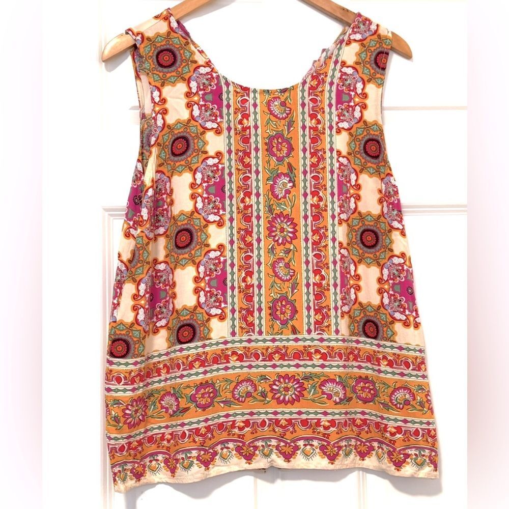 Sleeveless Bohemian Tops Size M